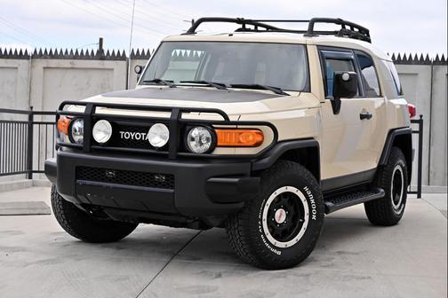 Sanstorm 2010 Toyota FJ Cruiser Base