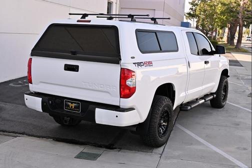 Super White 2018 Toyota Tundra SR5