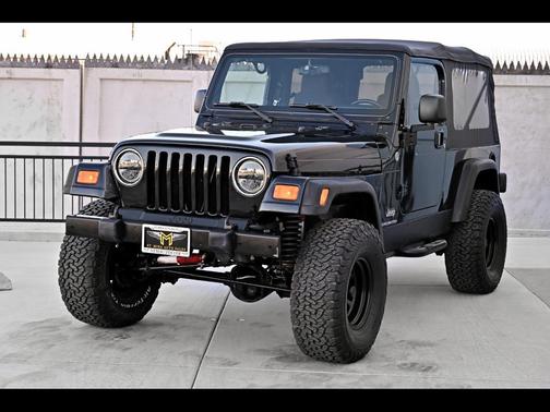 Black 2005 Jeep Wrangler Unlimited