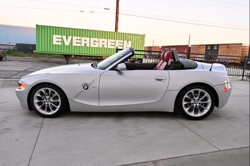2003 BMW Z4 2.5i Roadster