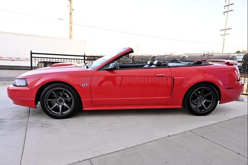 2002 Ford Mustang GT Premium