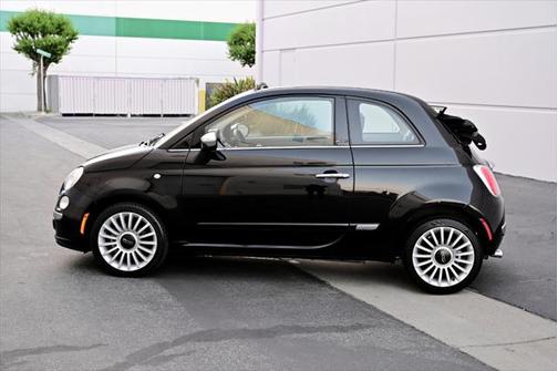 2017 FIAT 500 Lounge