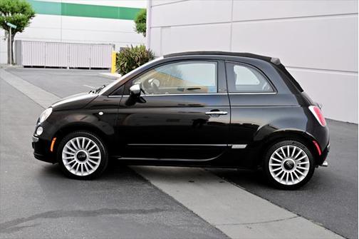 2017 FIAT 500 Lounge