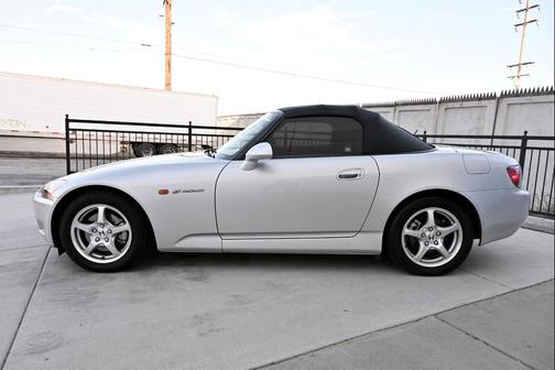 Sebring Silver Metallic 2002 Honda S2000 Base