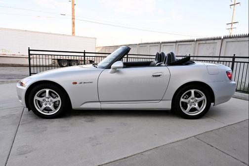 Sebring Silver Metallic 2002 Honda S2000 Base