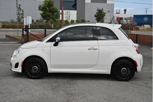 2018 FIAT 500 Lounge