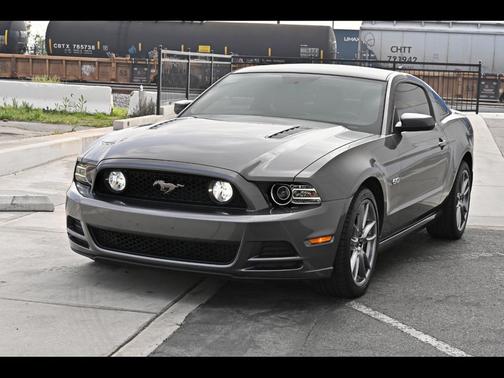 2013 Ford Mustang GT Premium