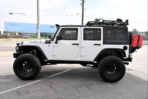 2015 Jeep Wrangler Unlimited 4WD Willys Wheeler
