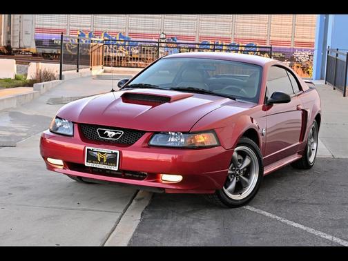 2004 Ford Mustang GT Premium
