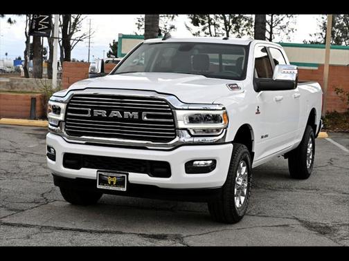 2023 RAM 2500 Laramie 4x4 Crew Cab