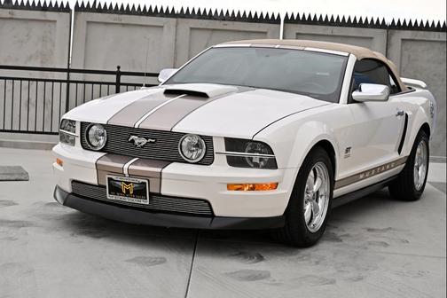 Performance White 2008 Ford Mustang GT Premium