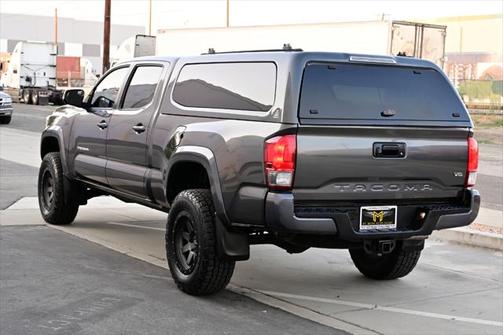 2017 Toyota Tacoma TRD Sport