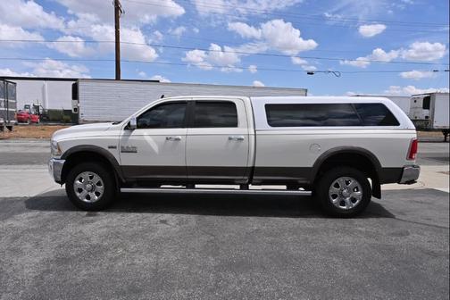 2018 RAM 2500 Laramie 4x4 Crew Cab 8'