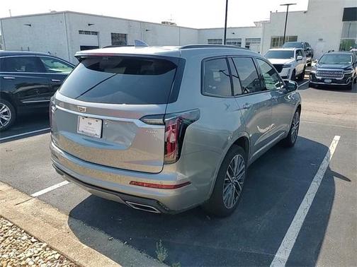 2023 Cadillac XT6 Sport AWD