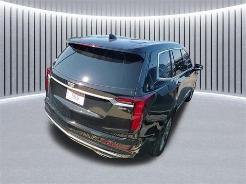 2024 Cadillac XT6 Premium Luxury AWD
