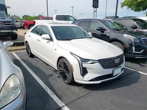 2023 Cadillac CT4 Premium Luxury