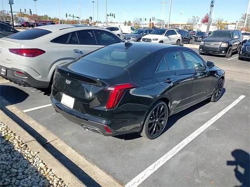 2024 Cadillac CT4 Luxury