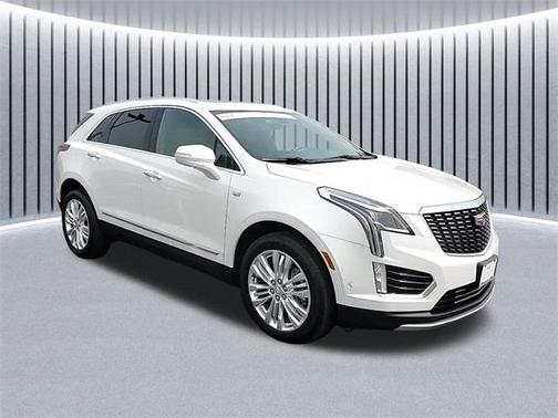2022 Cadillac XT5 Premium Luxury