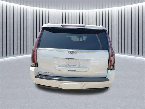 2019 Cadillac Escalade Platinum