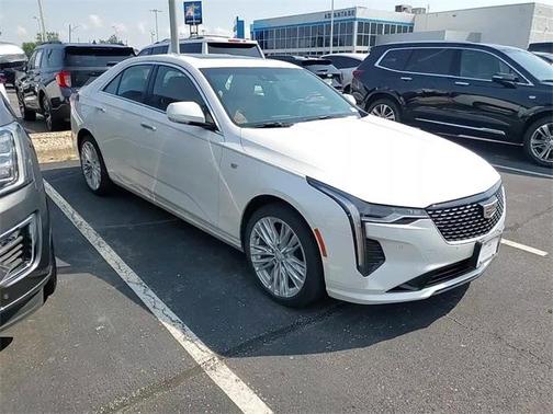 2023 Cadillac CT4 Premium Luxury
