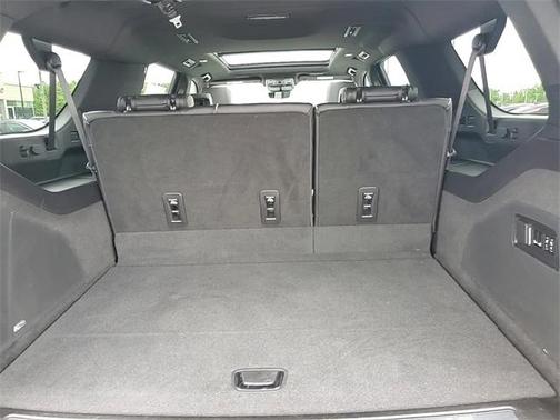 2022 Cadillac Escalade ESV Premium Luxury