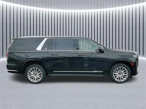 2022 Cadillac Escalade ESV Premium Luxury