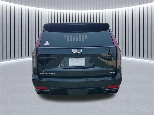 2022 Cadillac Escalade Sport