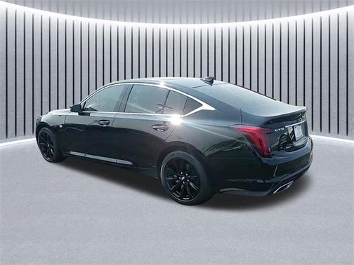 2022 Cadillac CT5 Luxury AWD