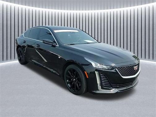 2022 Cadillac CT5 Luxury AWD