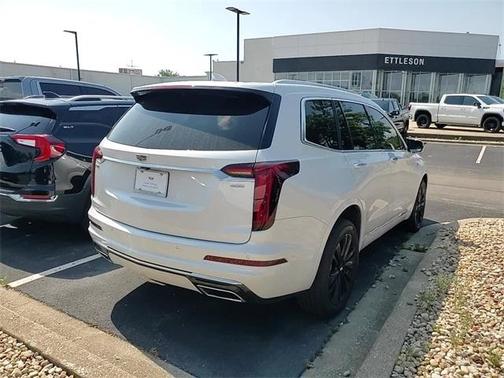 2023 Cadillac XT6 Premium Luxury AWD