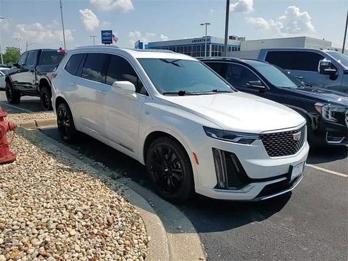 2023 Cadillac XT6 Premium Luxury AWD