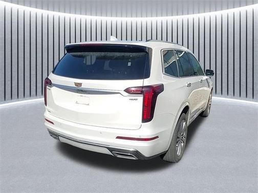 2022 Cadillac XT6 Premium Luxury AWD