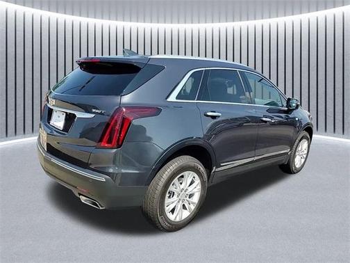 2022 Cadillac XT5 Luxury