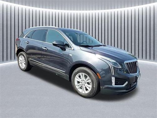 2022 Cadillac XT5 Luxury