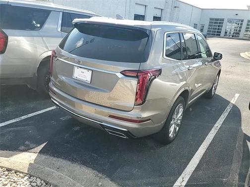 2023 Cadillac XT6 Premium Luxury AWD