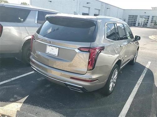 2023 Cadillac XT6 Premium Luxury AWD