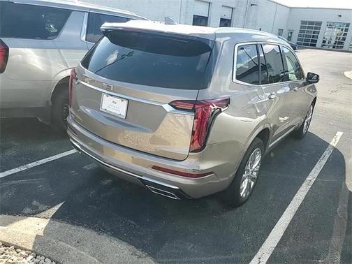 2023 Cadillac XT6 Premium Luxury AWD