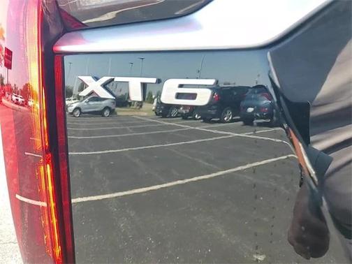 2024 Cadillac XT6 Premium Luxury AWD