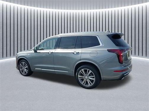 2022 Cadillac XT6 Premium Luxury AWD