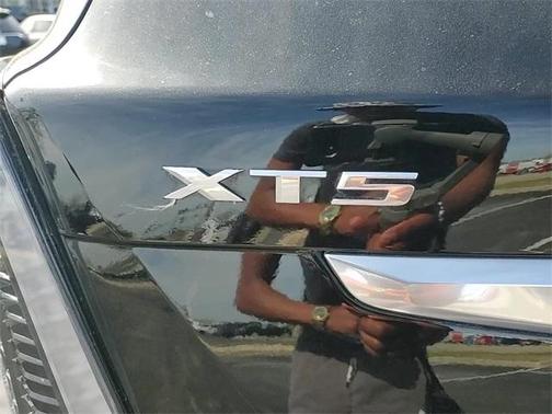 2022 Cadillac XT5 Sport