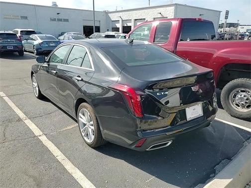 2022 Cadillac CT4 Luxury