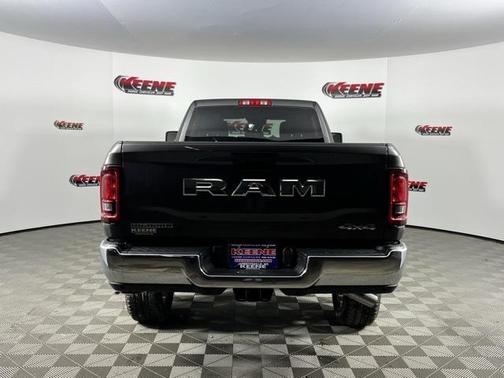 2026 RAM 2500 Big Horn Crew Cab 4x4 8' Box