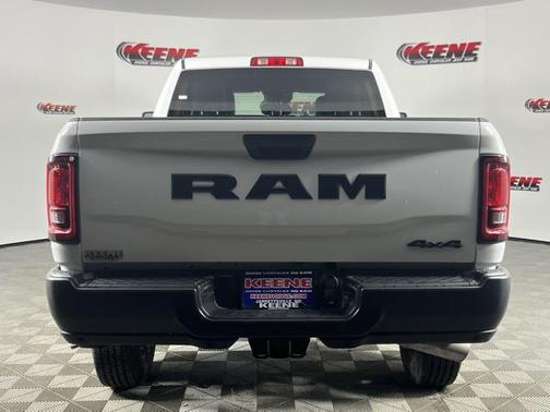 2025 RAM 2500 Tradesman Crew Cab 4x4 6'4' Box