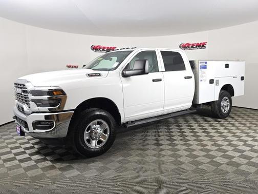 2025 RAM 2500 Tradesman Crew Cab 4x4 8' Box
