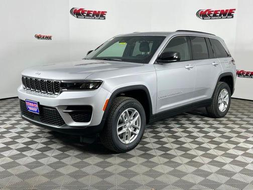 Silver Zynith 2025 Jeep Grand Cherokee Laredo