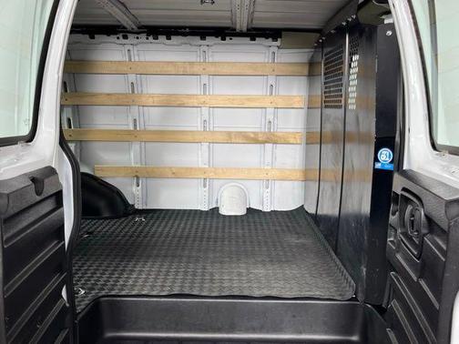 Summit White 2024 GMC Savana 2500 Work Van
