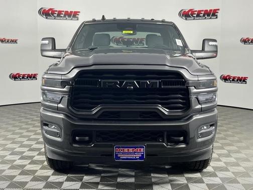 2025 RAM 3500 Big Horn Crew Cab 4x4 6'4' Box