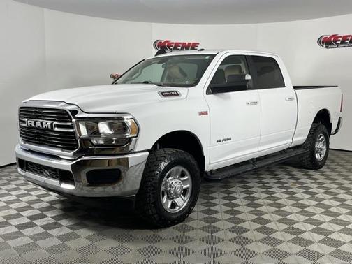 2019 RAM 2500 Big Horn Crew Cab 4x4 6'4' Box