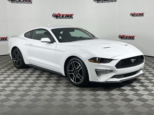 2022 Ford Mustang EcoBoost