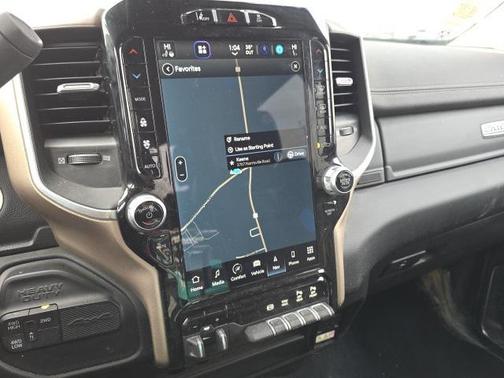 2024 RAM 2500 Laramie Crew Cab 4x4 6'4' Box